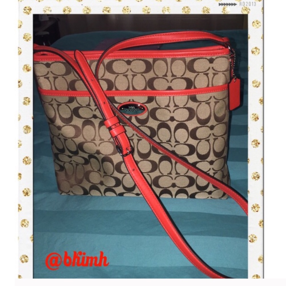 💯Coach Signature File Crossbody